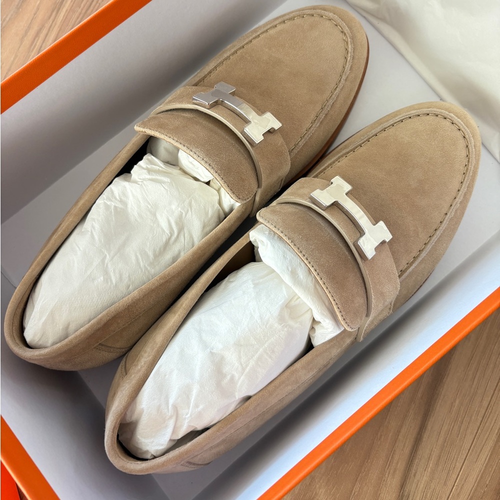Hermes Faubourg Loafer brand new in the box, size EU37